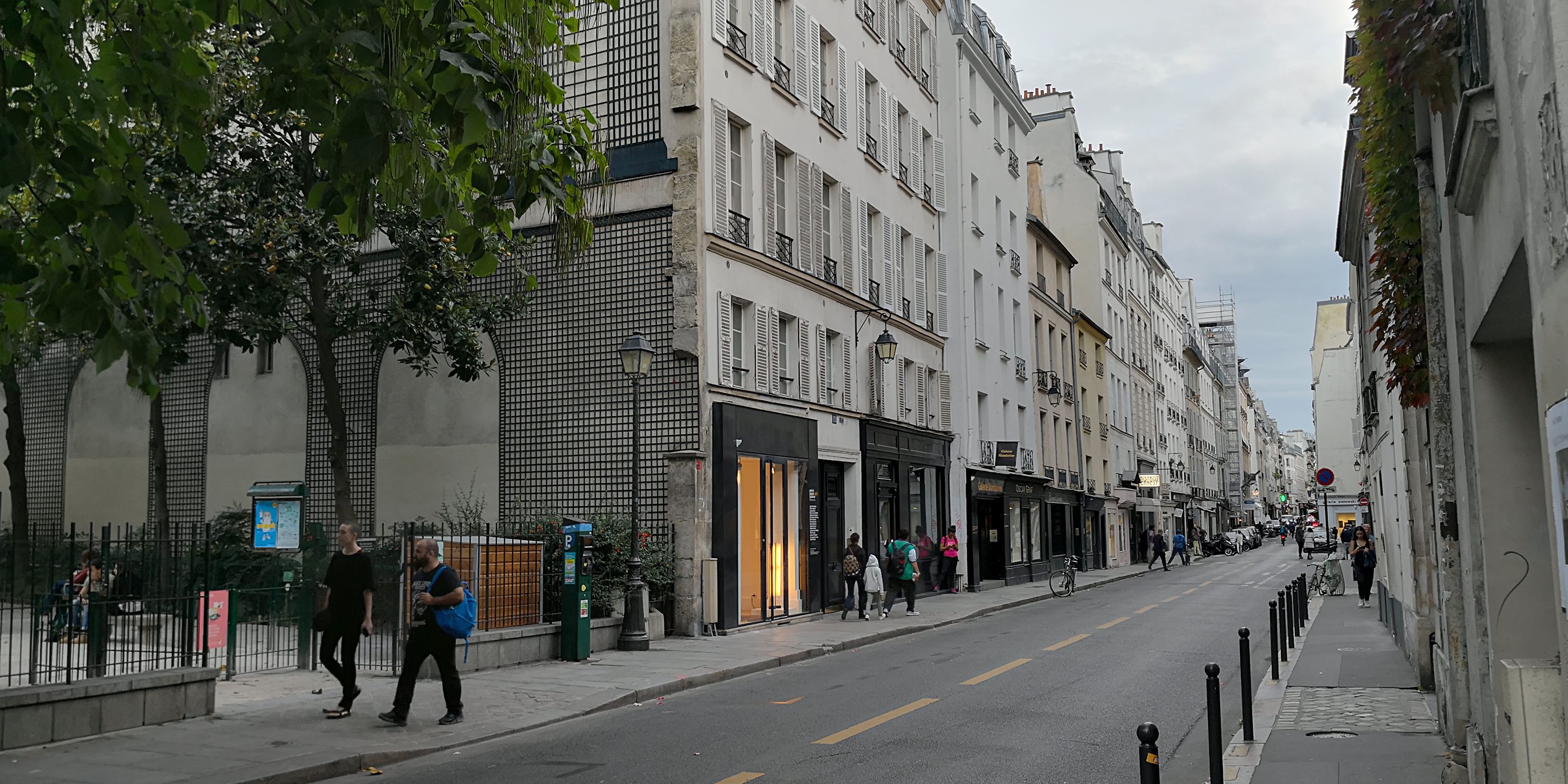 Paris 6ème, Studio, Quartier rue de seine, métro st Germain ou Mabillon.